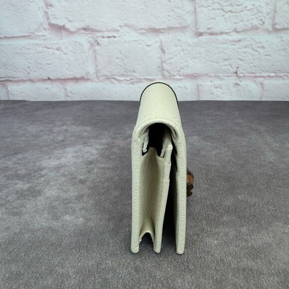 Gucci Diana Bamboo Compact Wallet - Picture 6 of 11